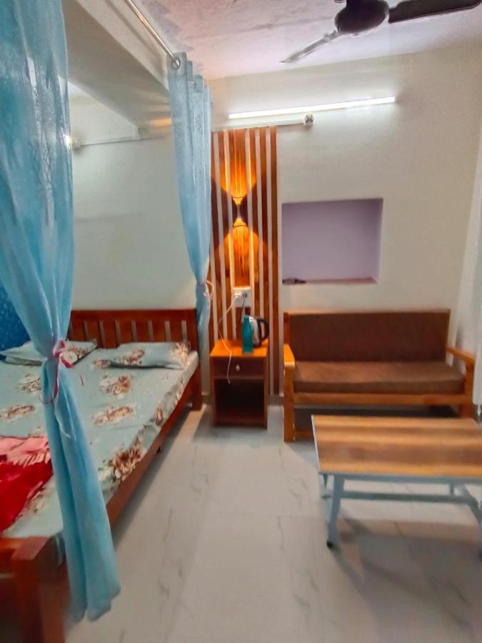 Sankardev Guest House D24 35 Варанасі Екстер'єр фото