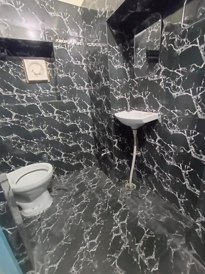 Sankardev Guest House D24 35 Варанасі Екстер'єр фото