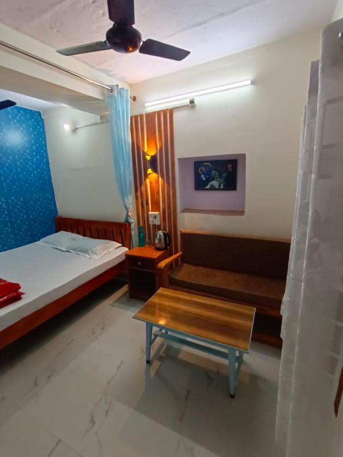 Sankardev Guest House D24 35 Варанасі Екстер'єр фото